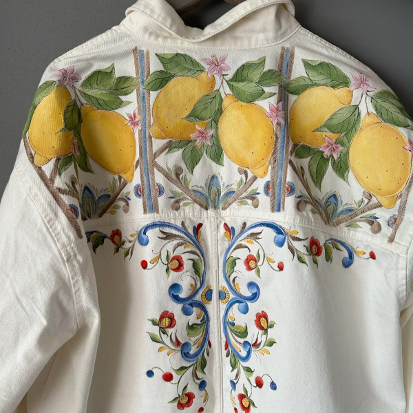 [Роспись по ткани] Татьяна Кудрявцева — Куртка с орнаментом (2024)