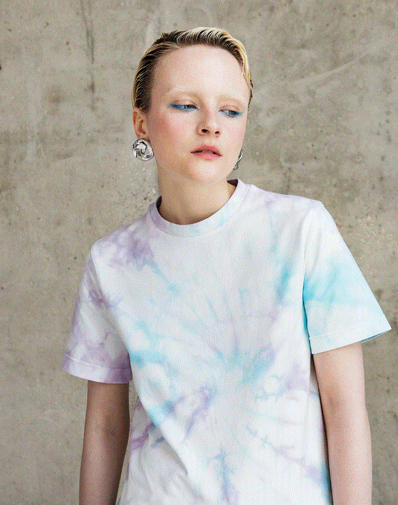 [Академия Burda] [Шитье] Футболка с окрашиванием в технике "тай-дай" (2023)