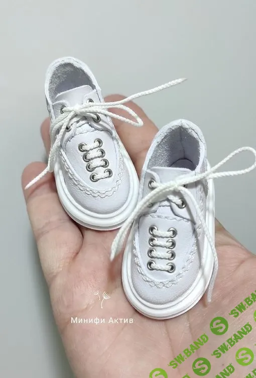 [Соло Башмачника, Светлана Лугинова] Туфли с двойной шнуровкой (2023)